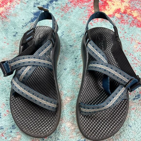 Chacos Girls Sandals Size 3 youth - Picture 1 of 4